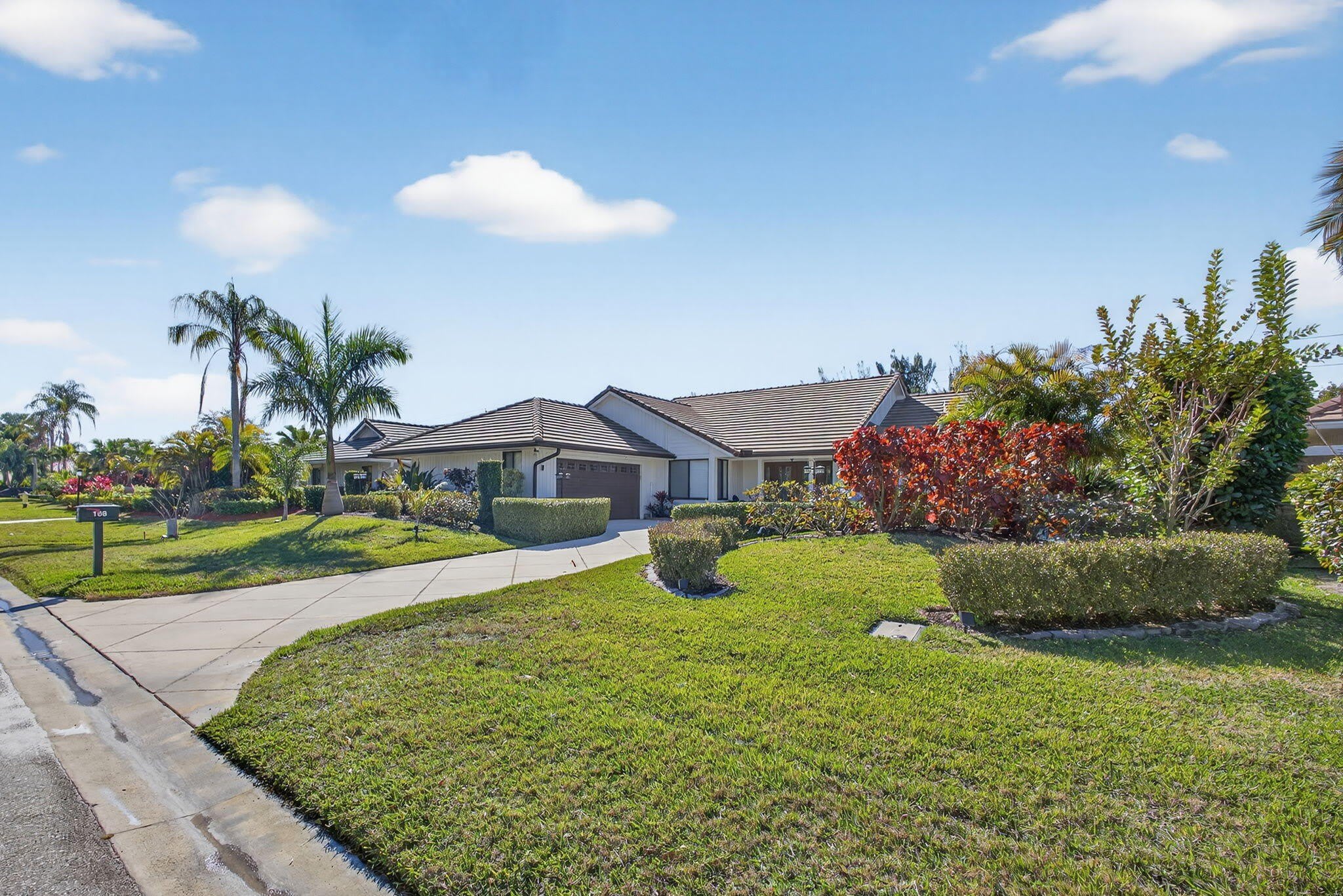 168 Thornton Drive – photo 3