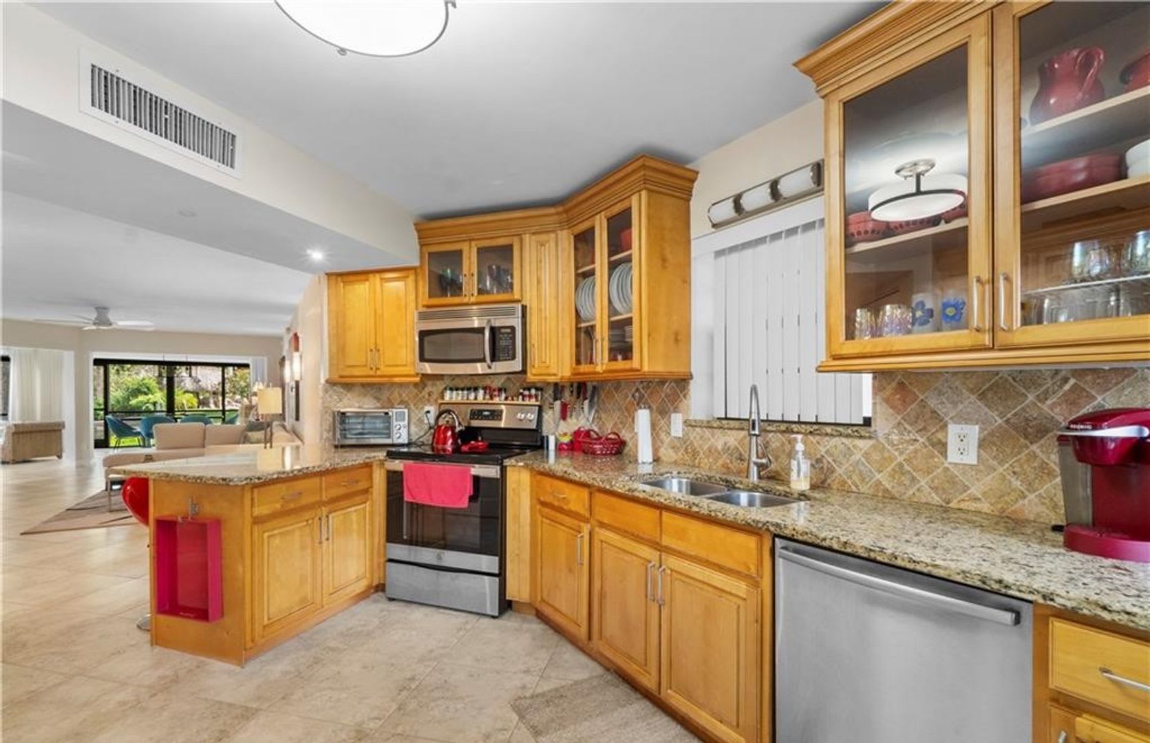 ***LUGANO AT PELICAN BAY*** BEAUTIFUL FIRST FLOOR CONDO***SEASONAL FURNISHED RENTAL*** – photo 5