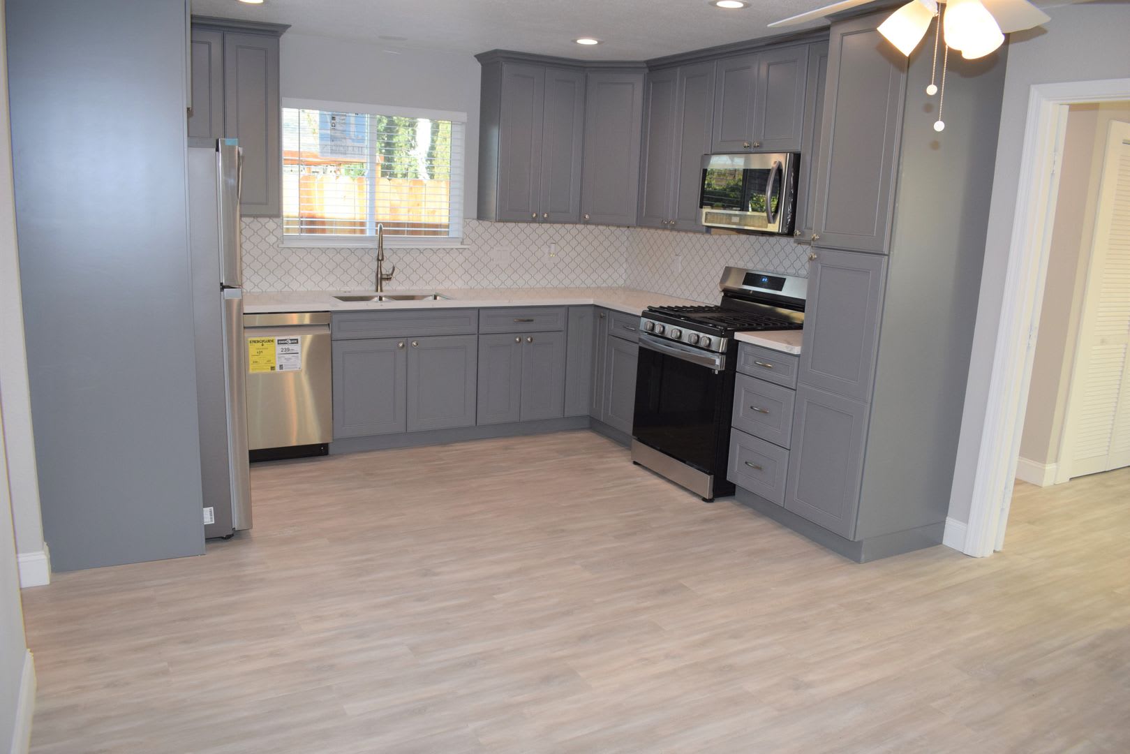 Resident Benefit Package Property – photo 3