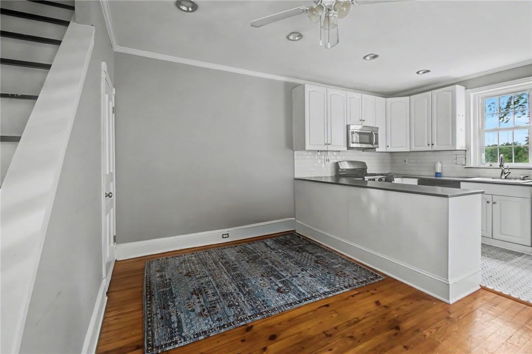 350 Dupont Street – photo 4