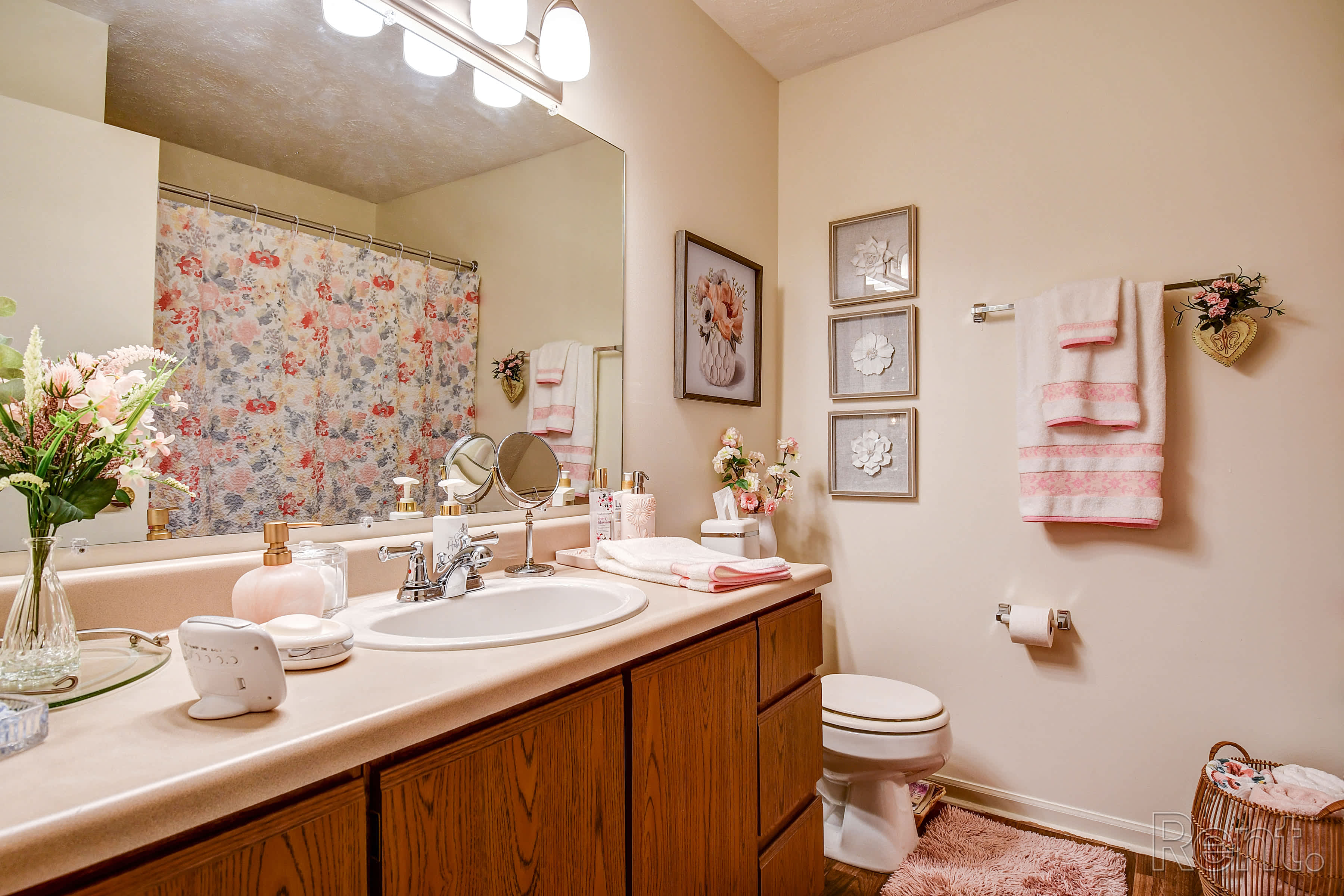 Hickory Knoll Apartments – photo 3