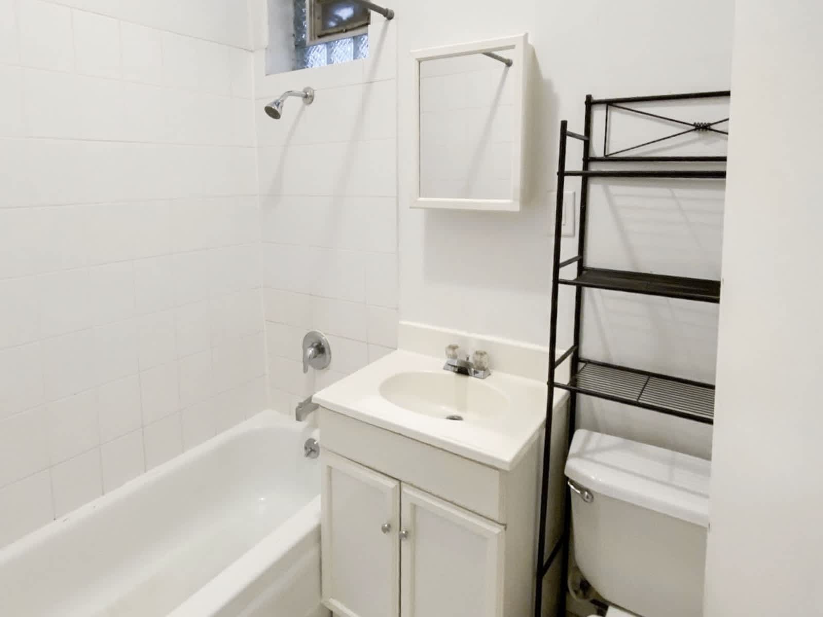 1509 West Barry Avenue – photo 4