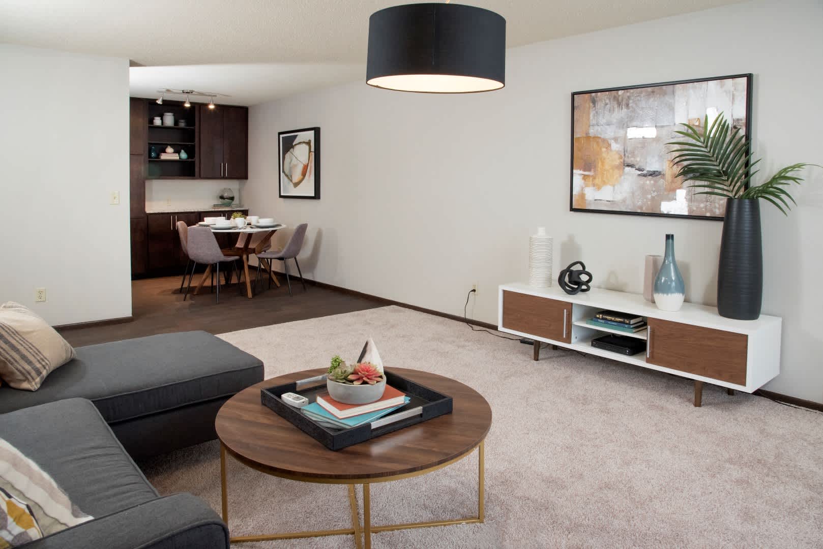 Aspenwoods Apartments – photo 5