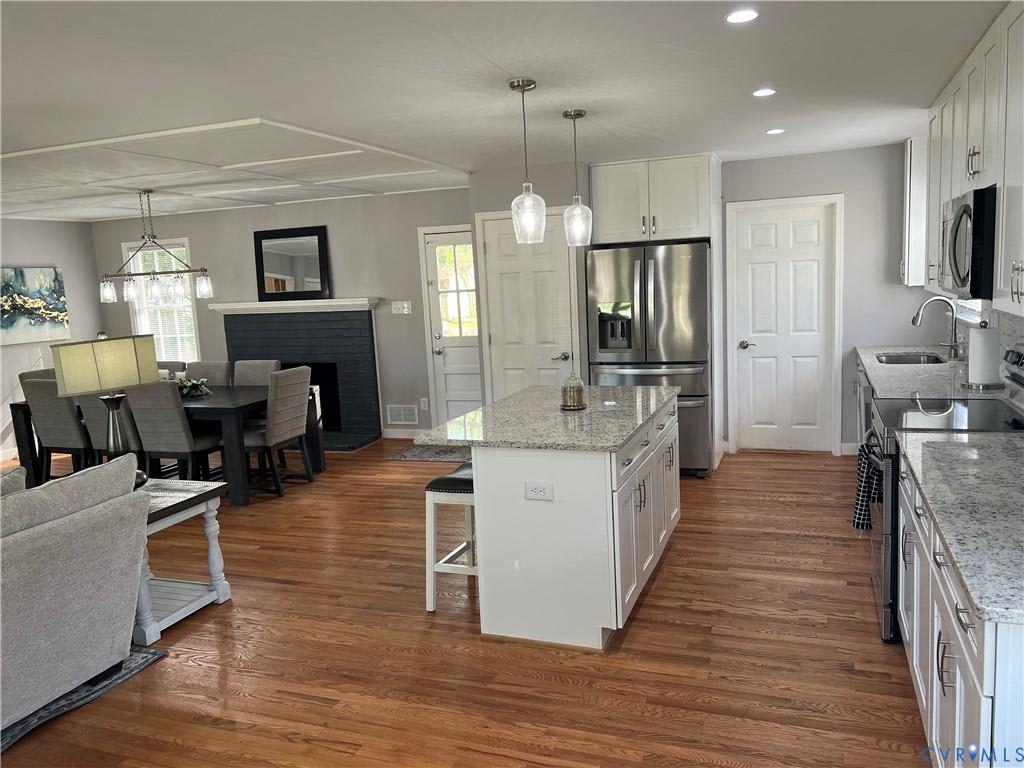 2200 Lauderdale Drive – photo 3