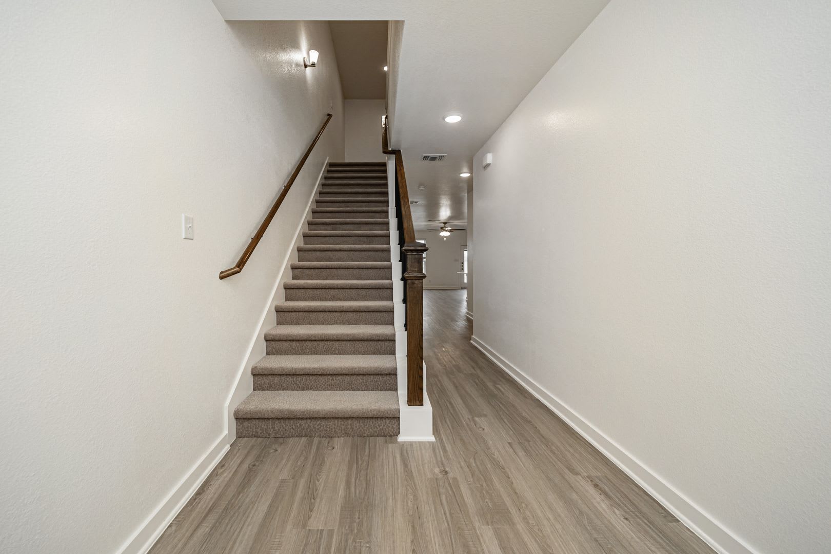 8461 Adelaide Dr – photo 4