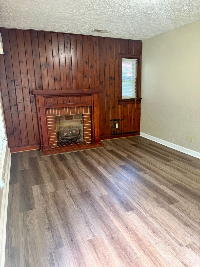 Cute and Comfy: 3 bedroom 2 Bath House – photo 5