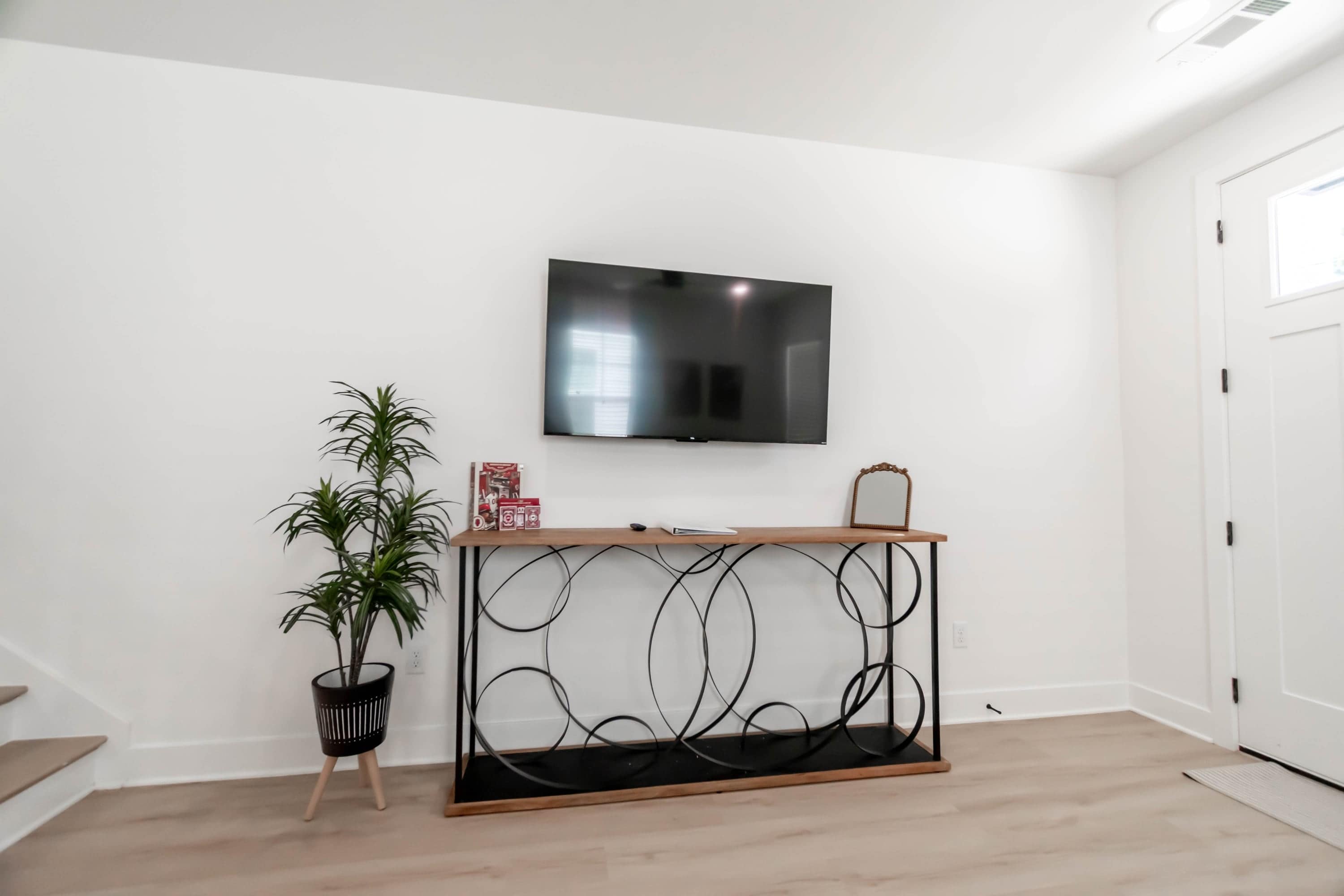 1430 Dunn Avenue – photo 4