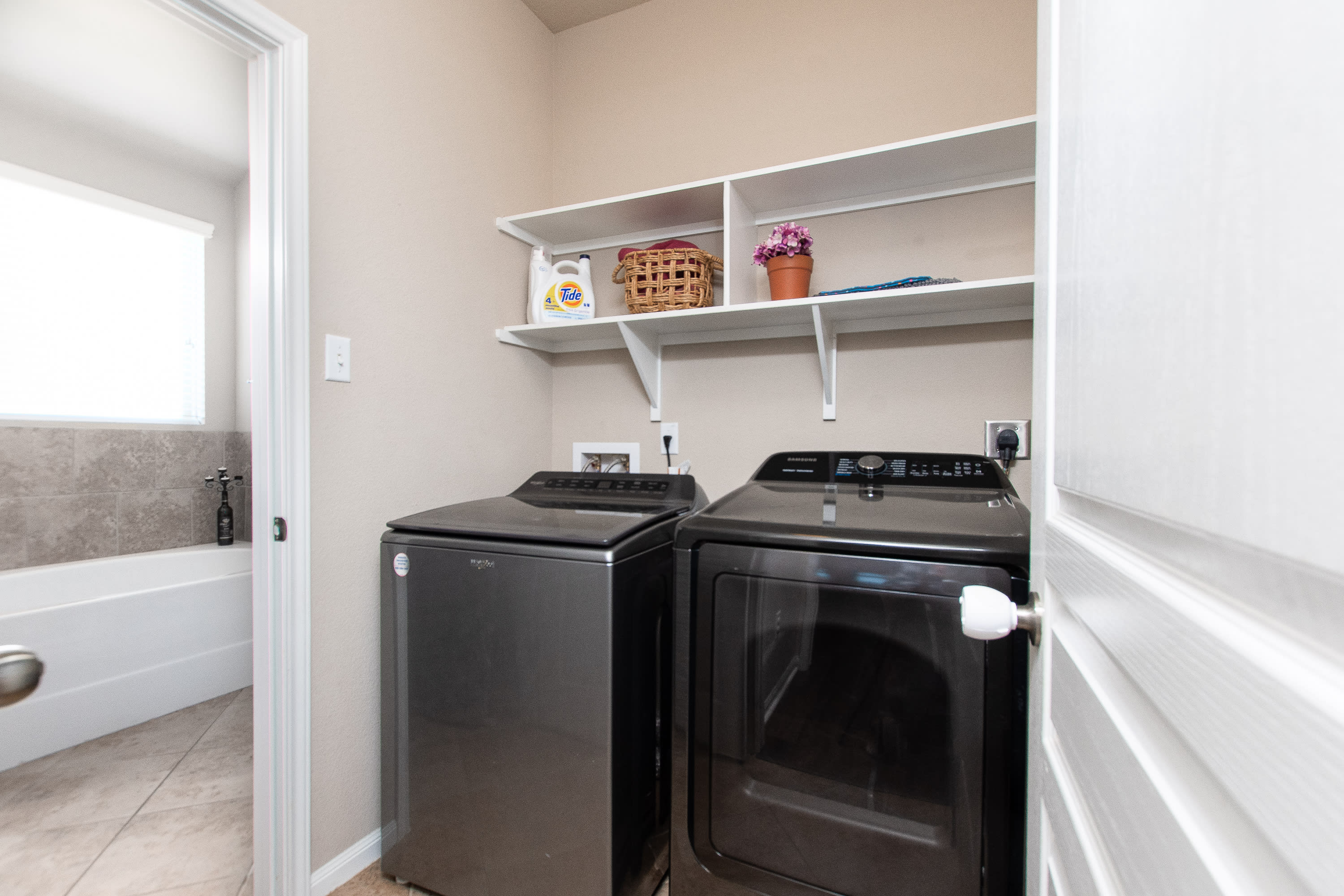 5912 Worthing Drive – photo 3