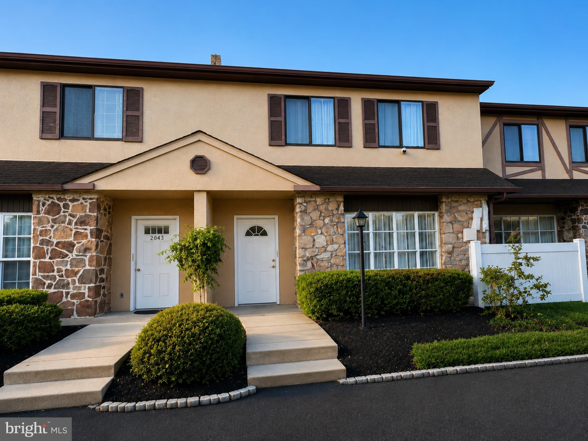 2041 JASON Drive – photo 1