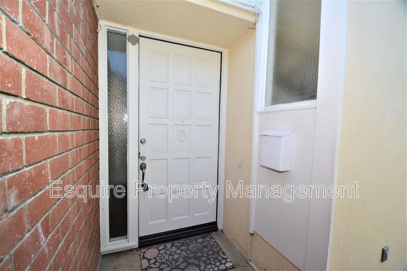 1629 PIERSIDE LANE – photo 2