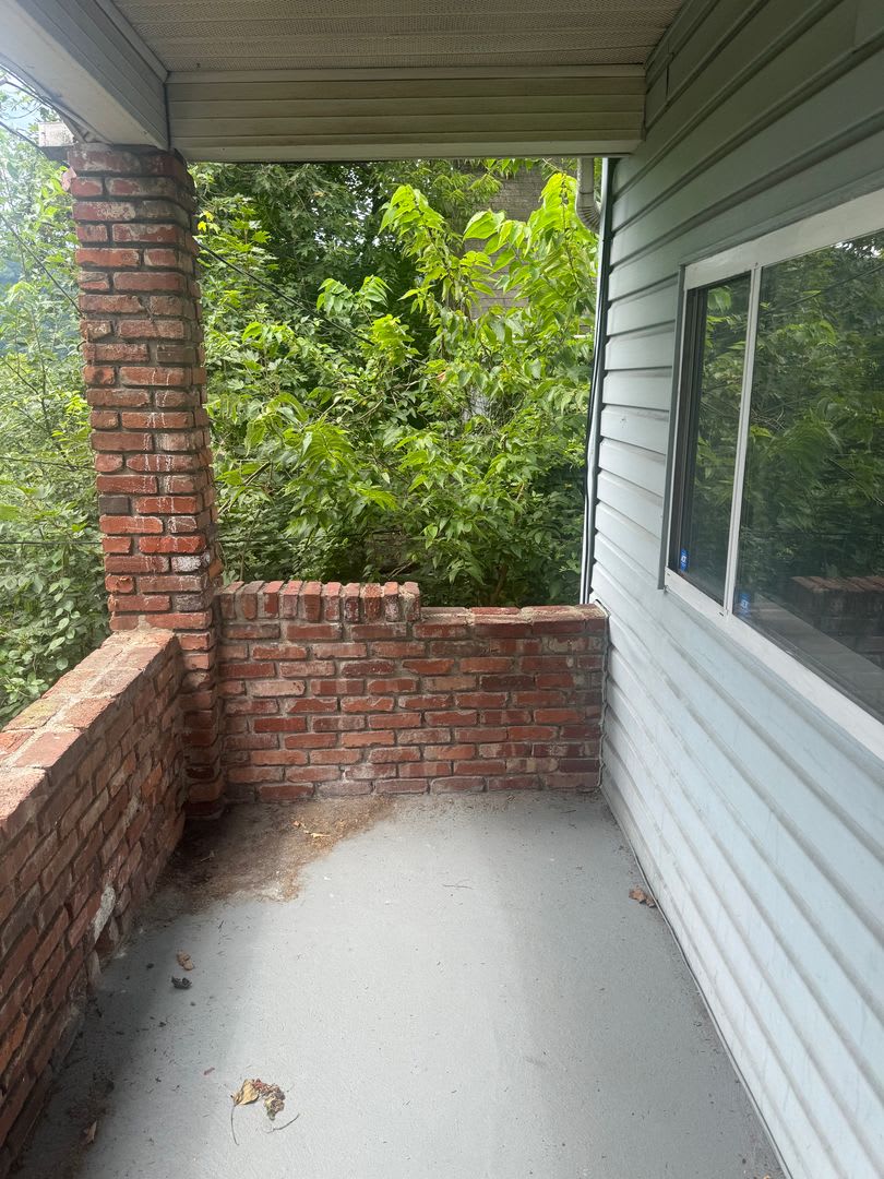 Charming 2Br Home In Mckeesport – photo 2