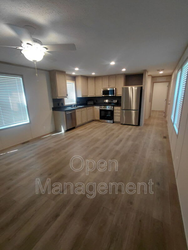 284 Kathy Circle – photo 4