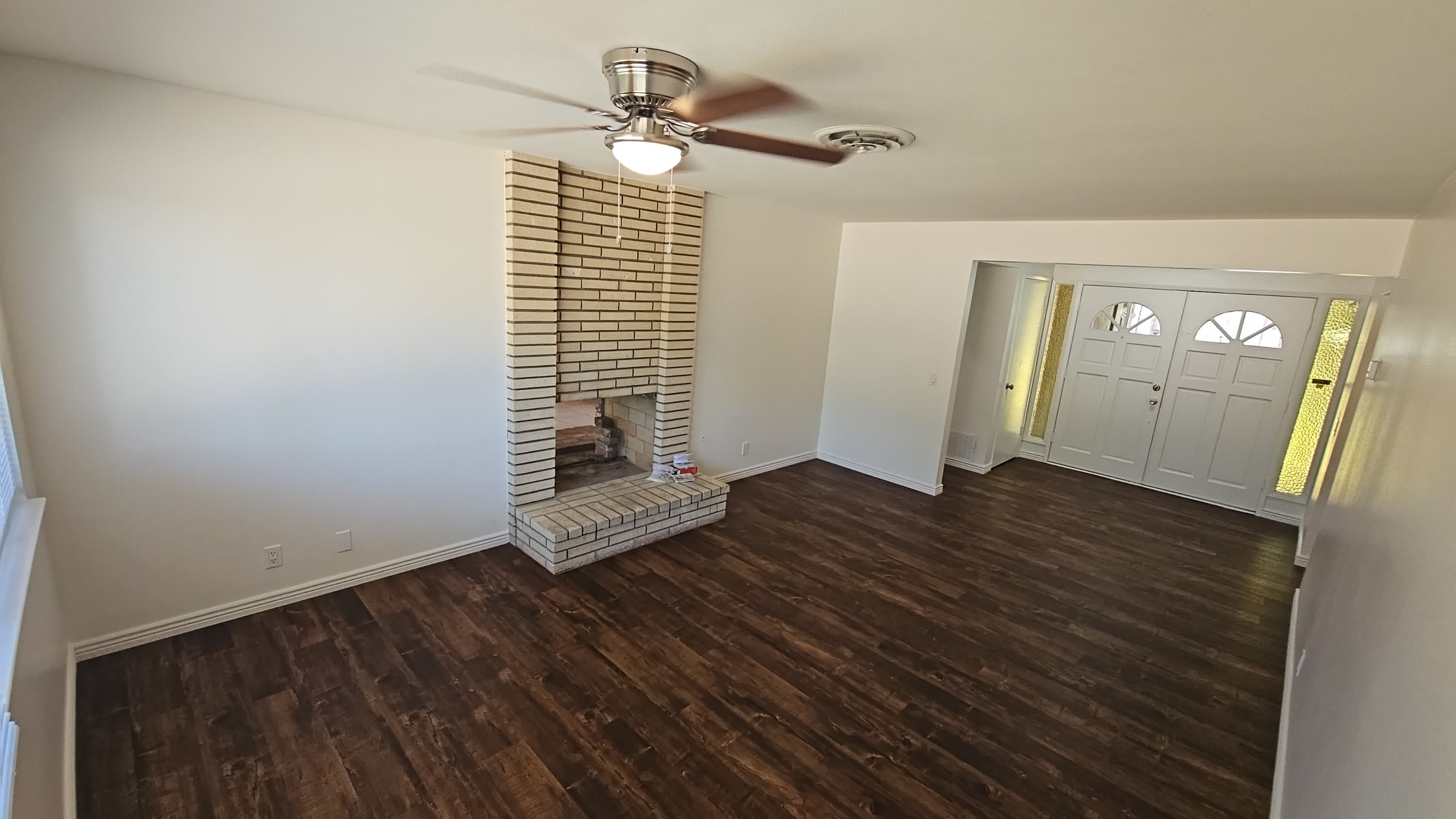 44836 Lorimer Avenue – photo 3