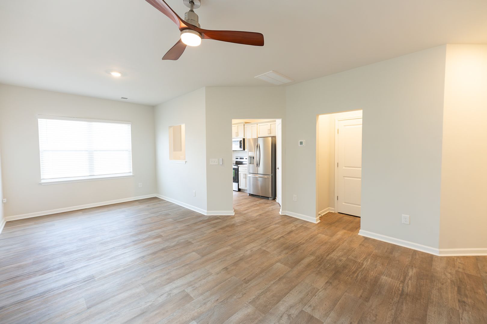 Like New 3 Bedroom 2 5 Bathroom Townhome In Reedy Fork Settlers Landing North Of Greensboro With A 1 Car Garage – photo 4