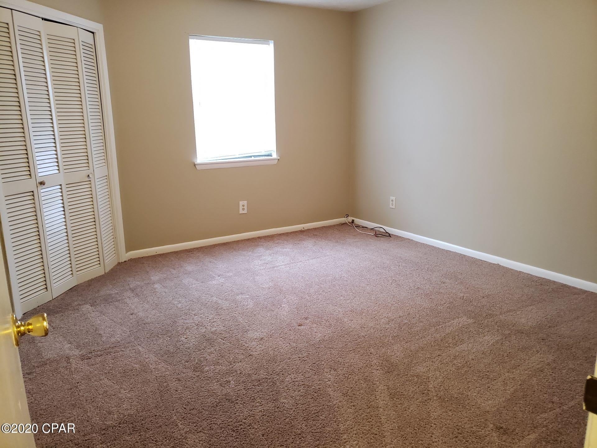 5915 Pinetree Avenue – photo 5