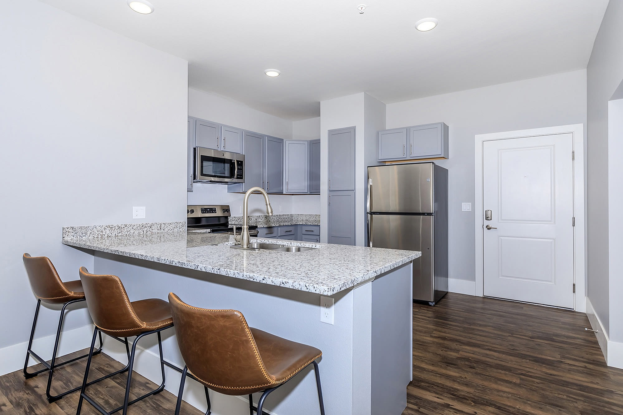 Overlook at Mesa Creek Apartments – photo 5