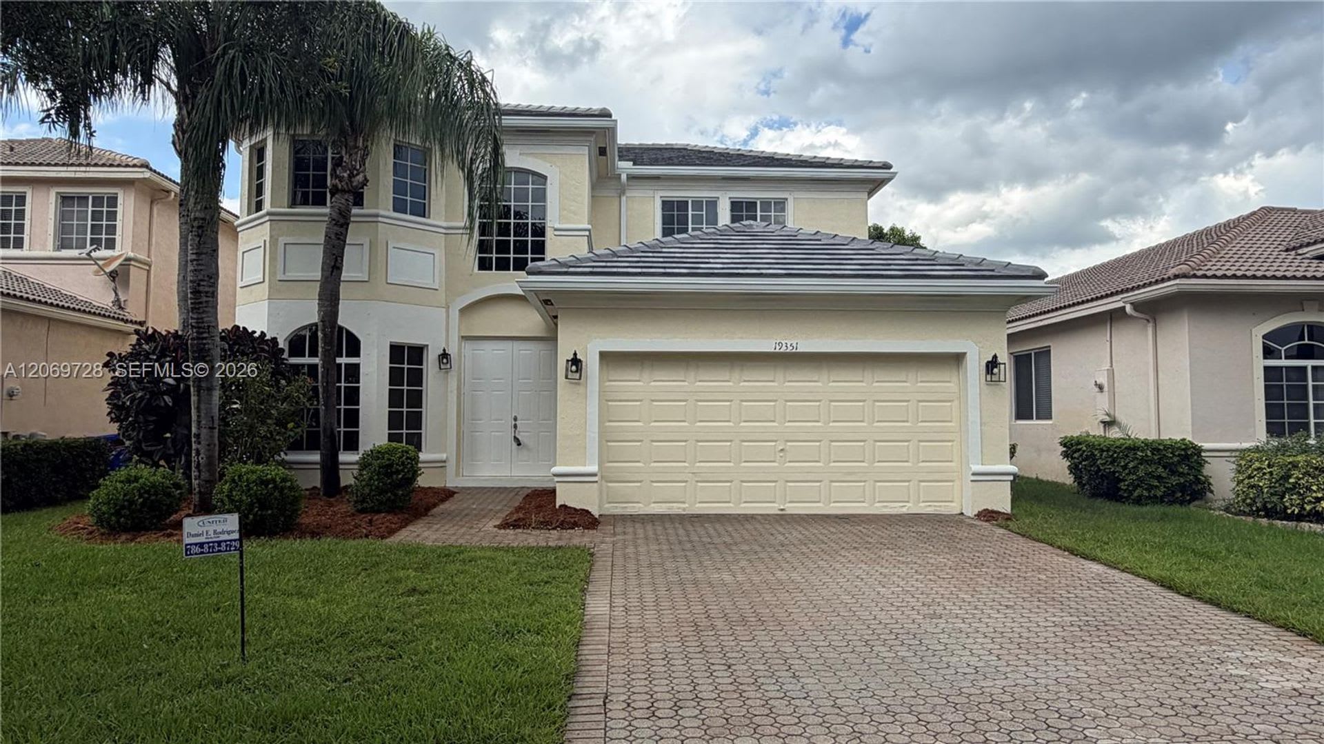 19351 SW 61ST ST #19351 PEMBROKE PINES, FL 33332 – photo 1
