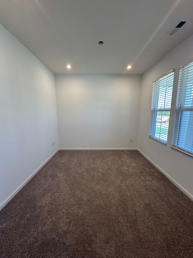 Home in Vista Hills for Rent! – photo 3