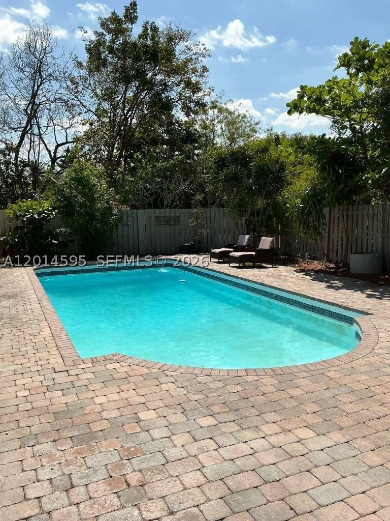 4324 NW 76th Ave – photo 5