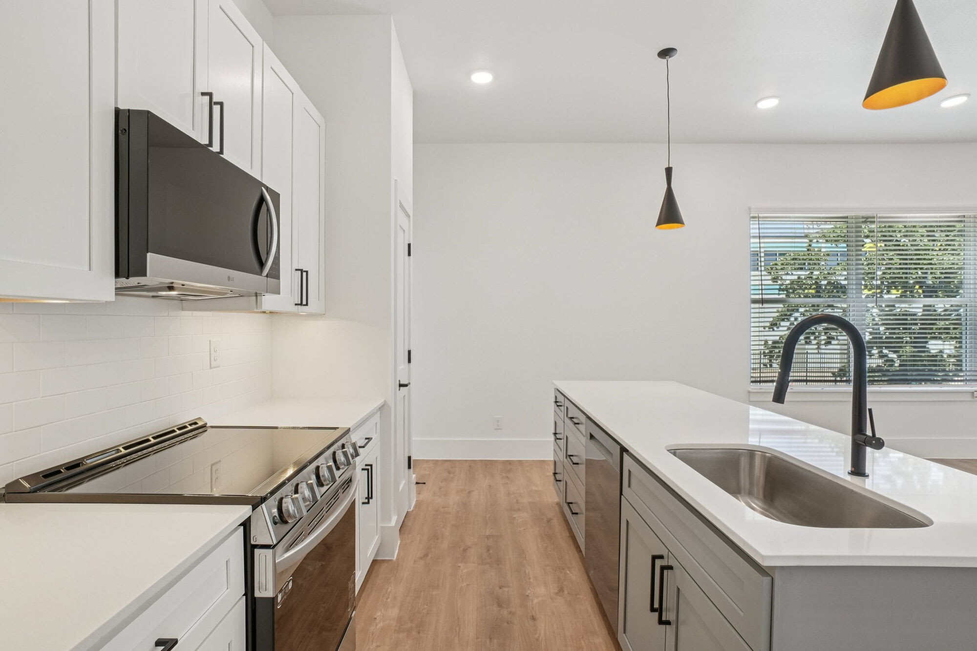 6418 Maple – photo 4