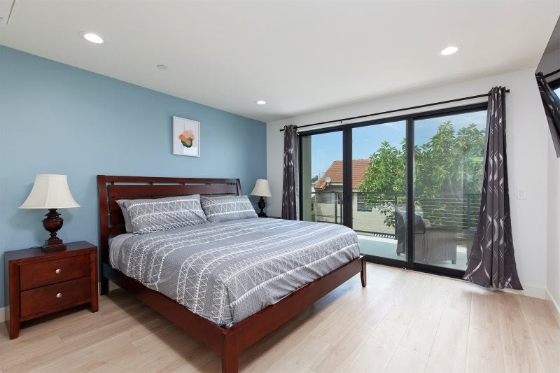 823 Island Ct – photo 3