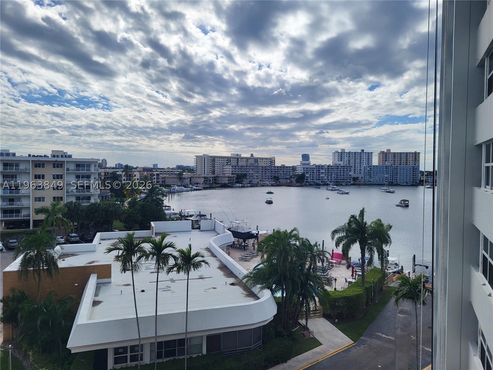 100 Golden Isles Dr – photo 2
