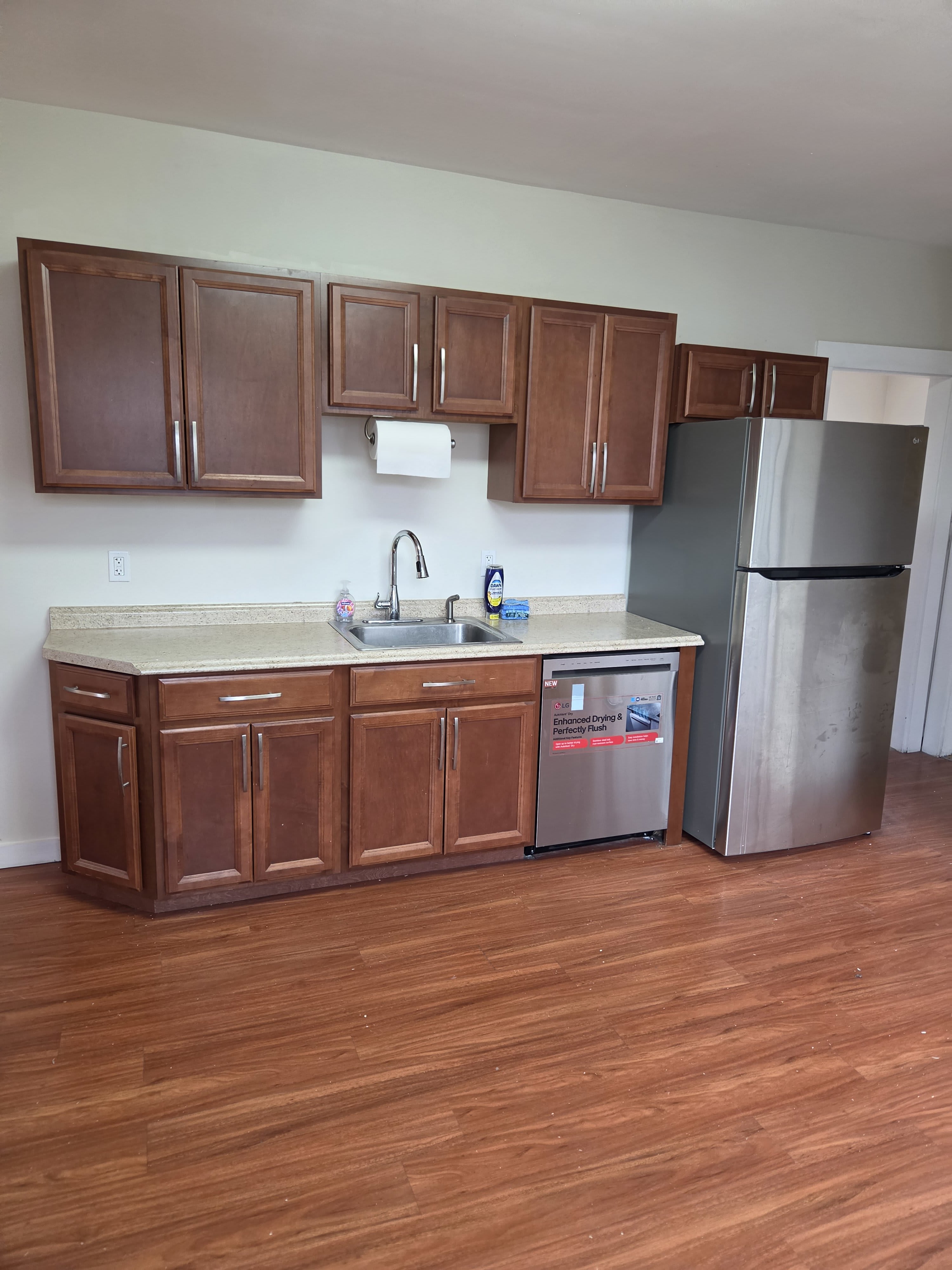 19 Gardner Avenue – photo 3