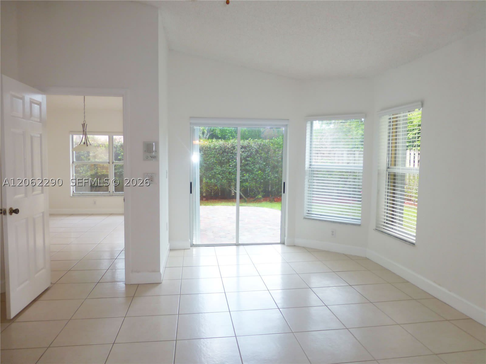 11236 NW 58th Ter – photo 5