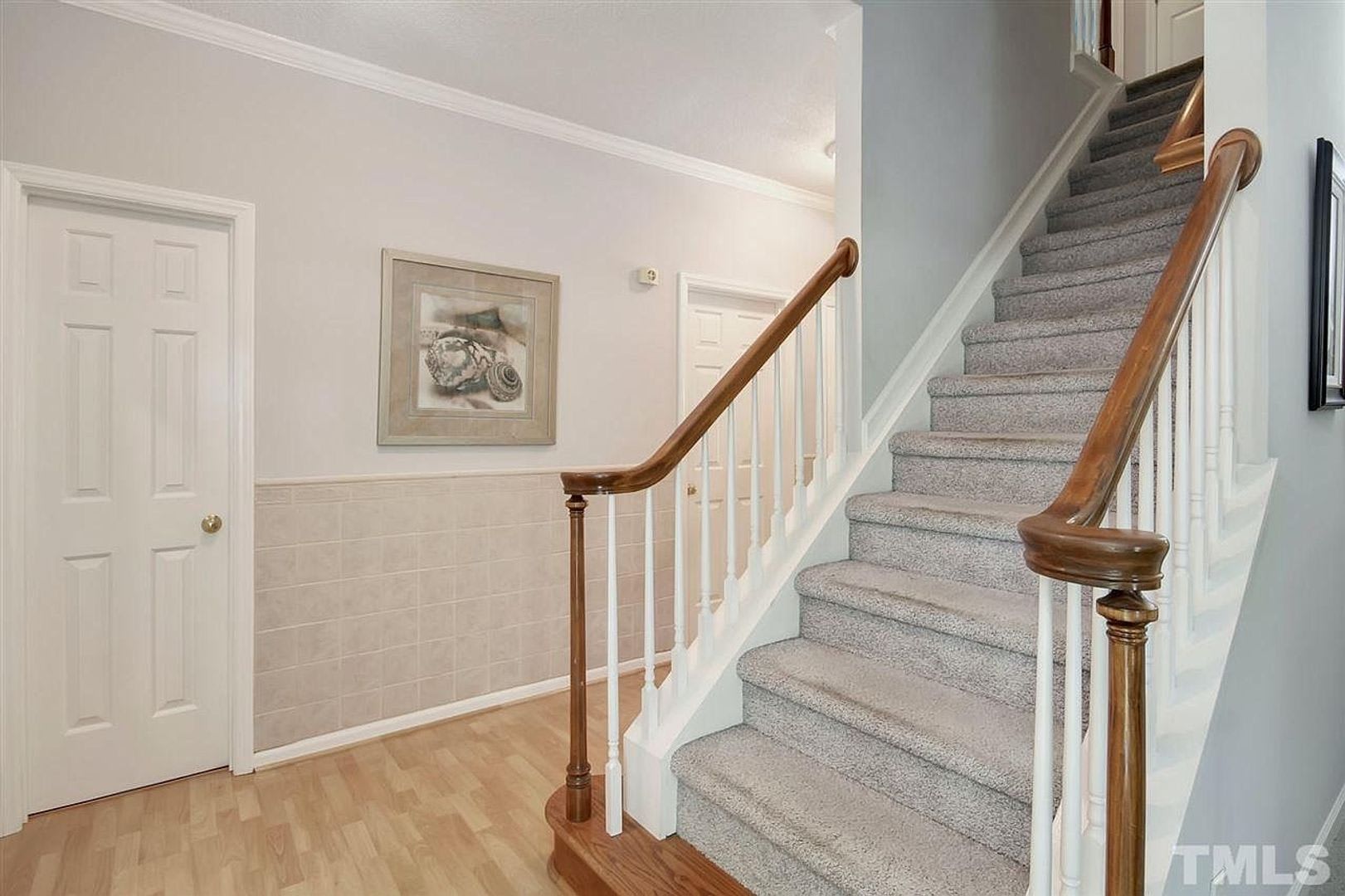 Room in 4 Bedroom Home at Daingerfield Dr – photo 4