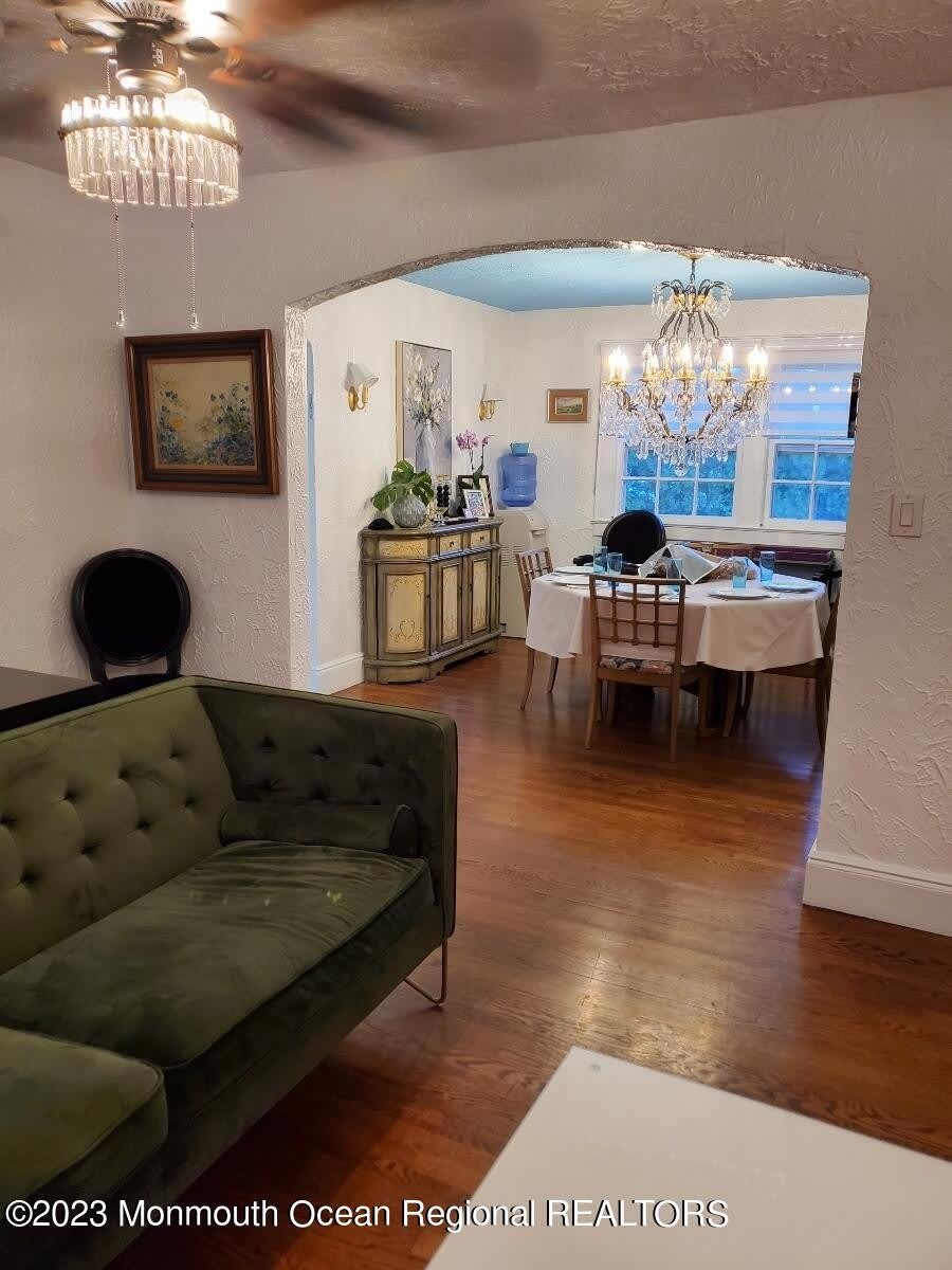 232 Jerome Avenue – photo 5