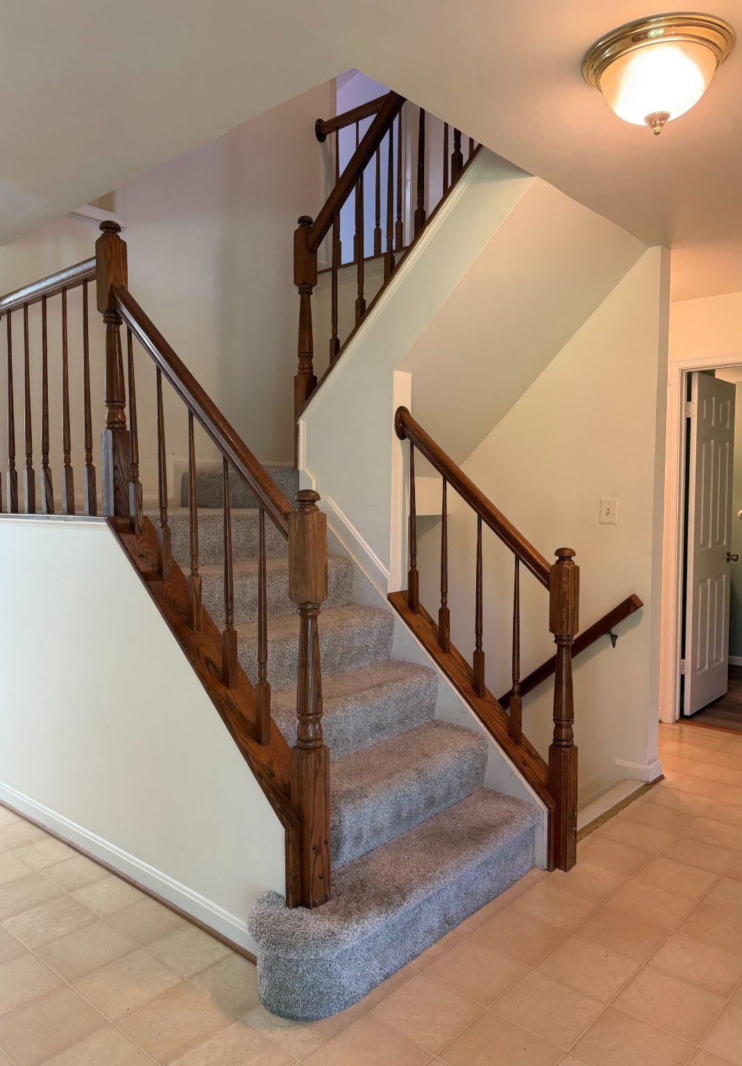 8686 MANAHAN DR – photo 2