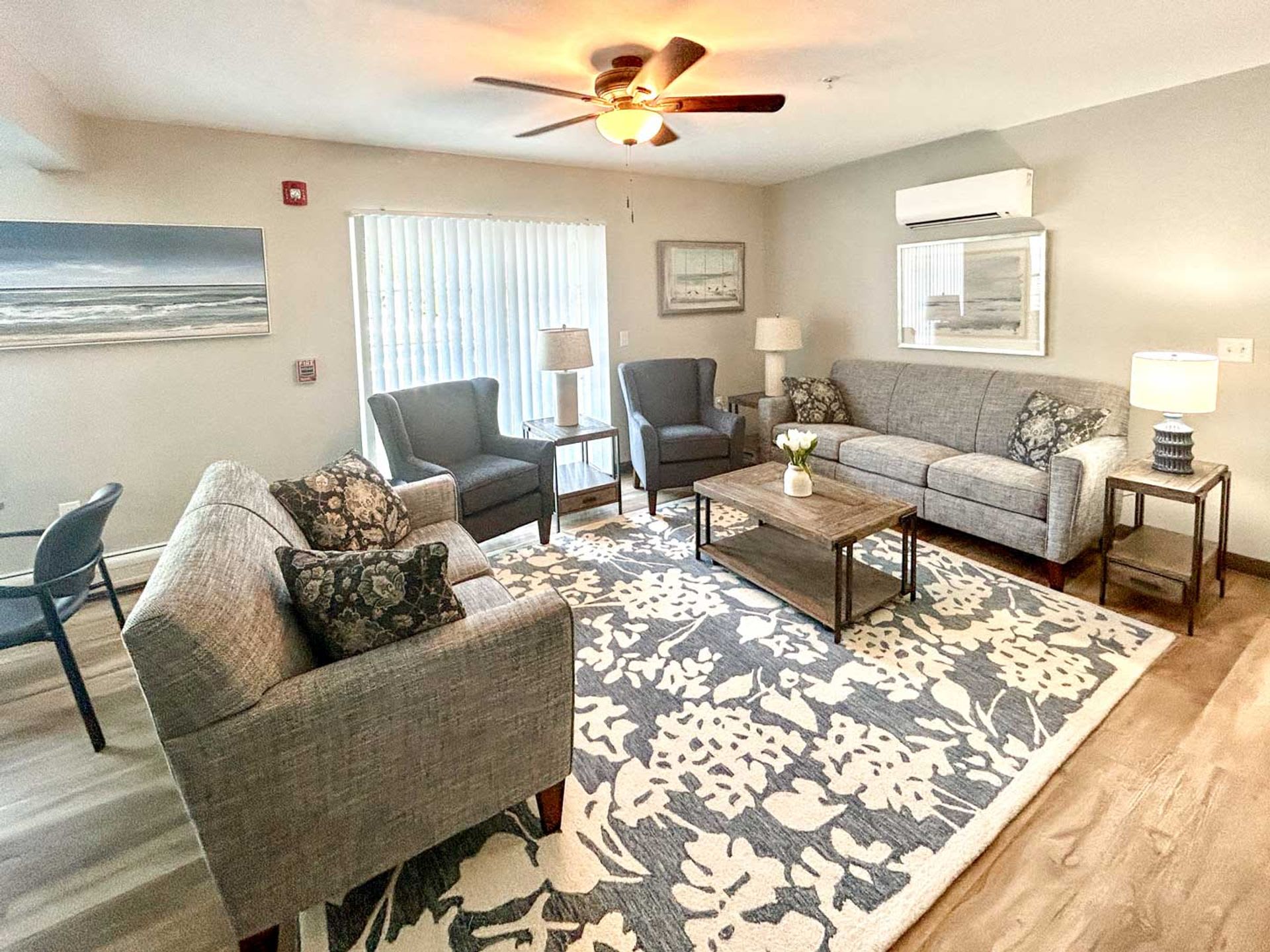 2 Bed 2 Bath Independent Senior Living 55 Years Of Age Heat Hot Water Electricity Included – photo 4