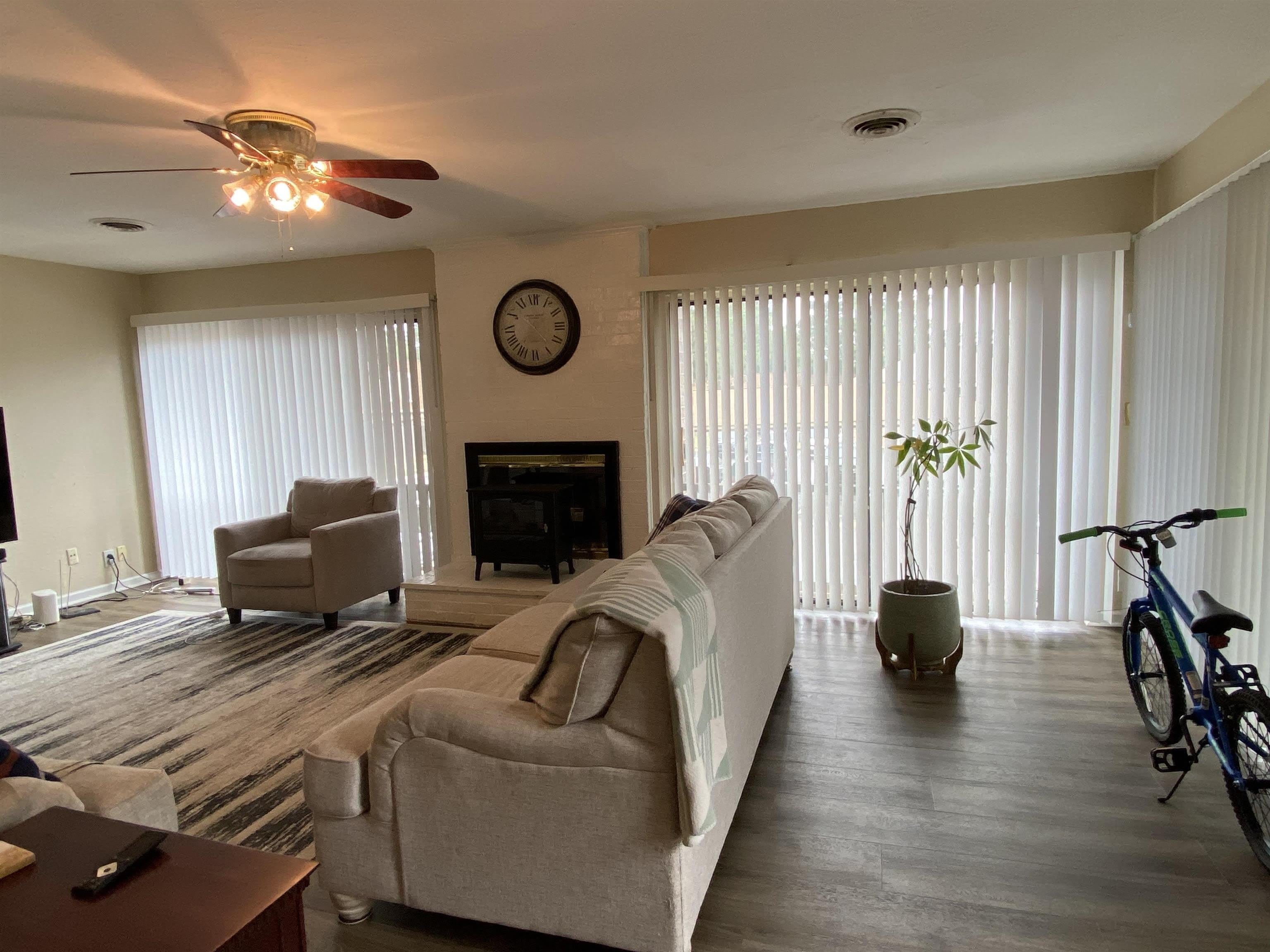 6586 S POPLAR WOODS Cir S – photo 4
