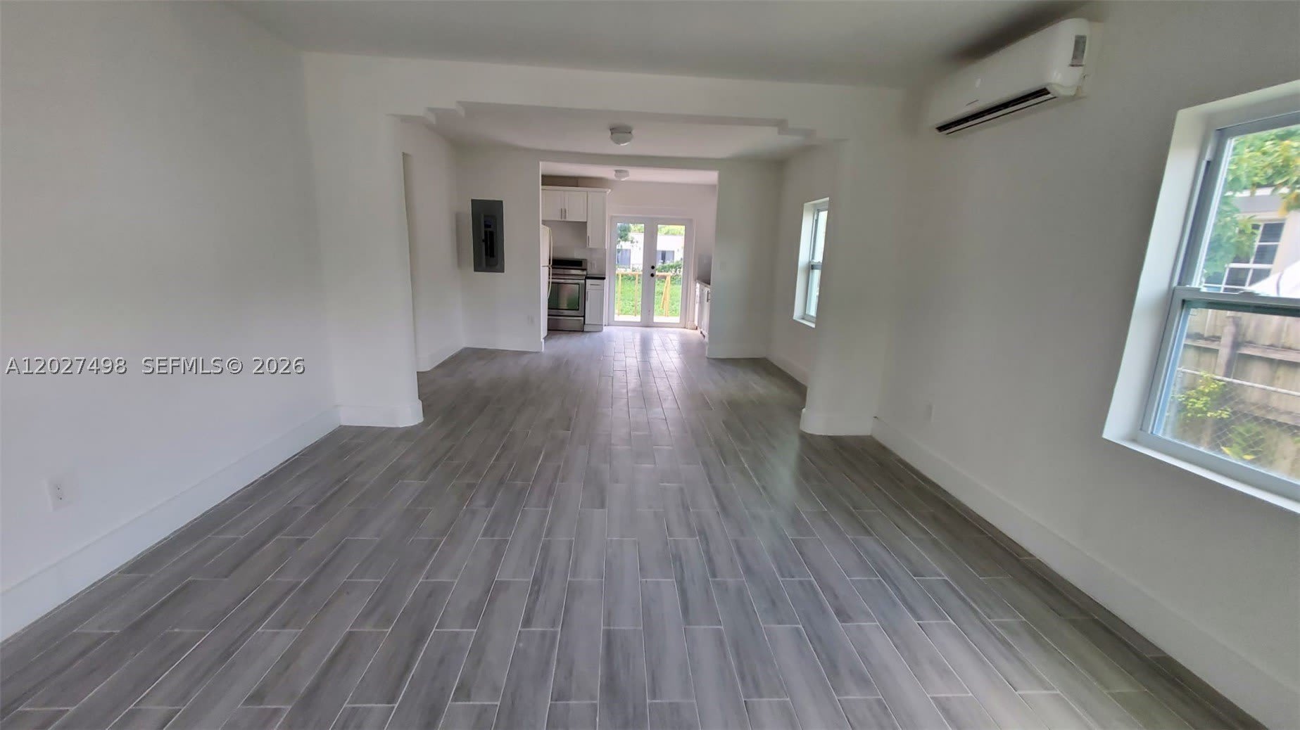 560 Nw 53Rd St – photo 1