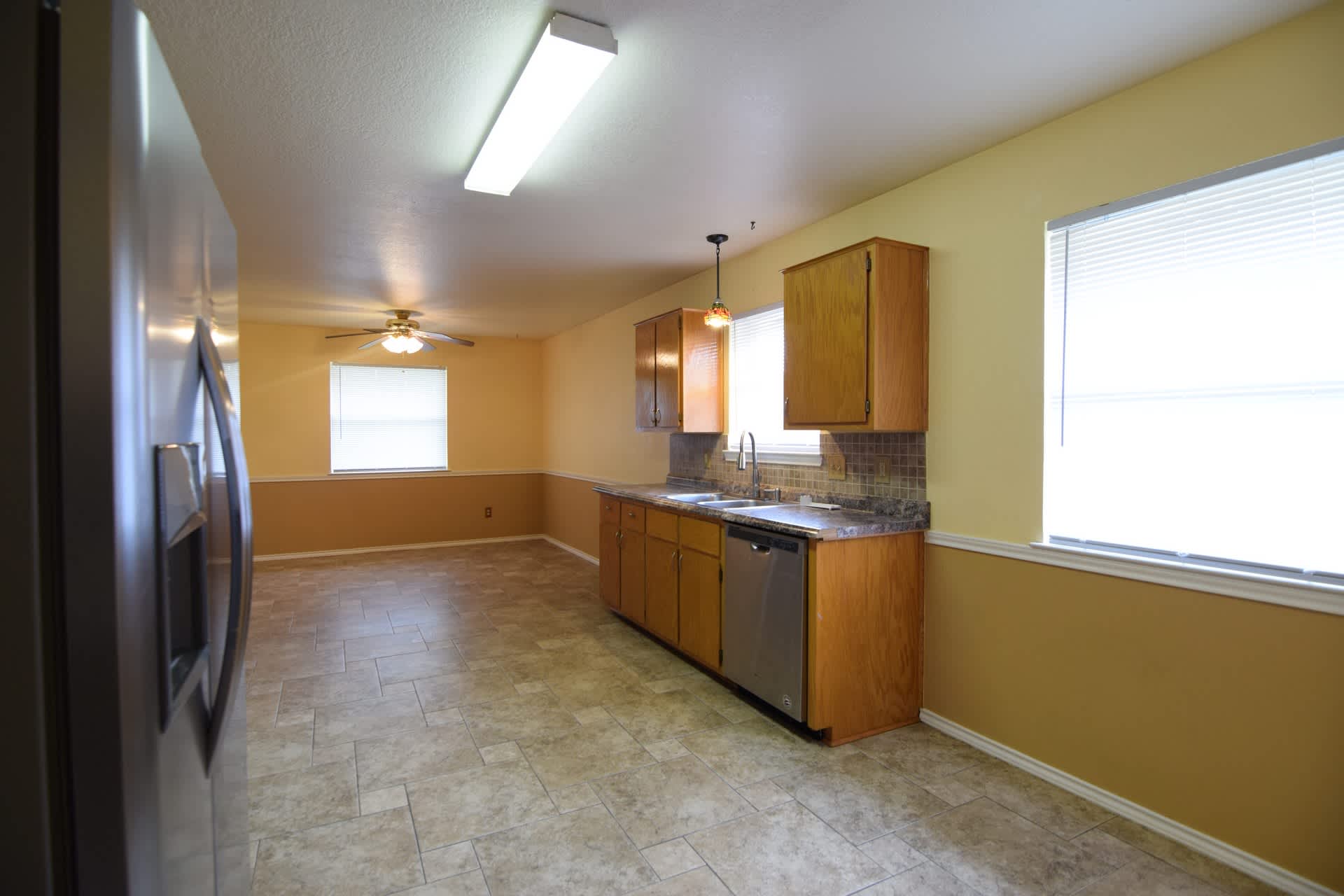 4304 Lonesome Dove Dr – photo 5