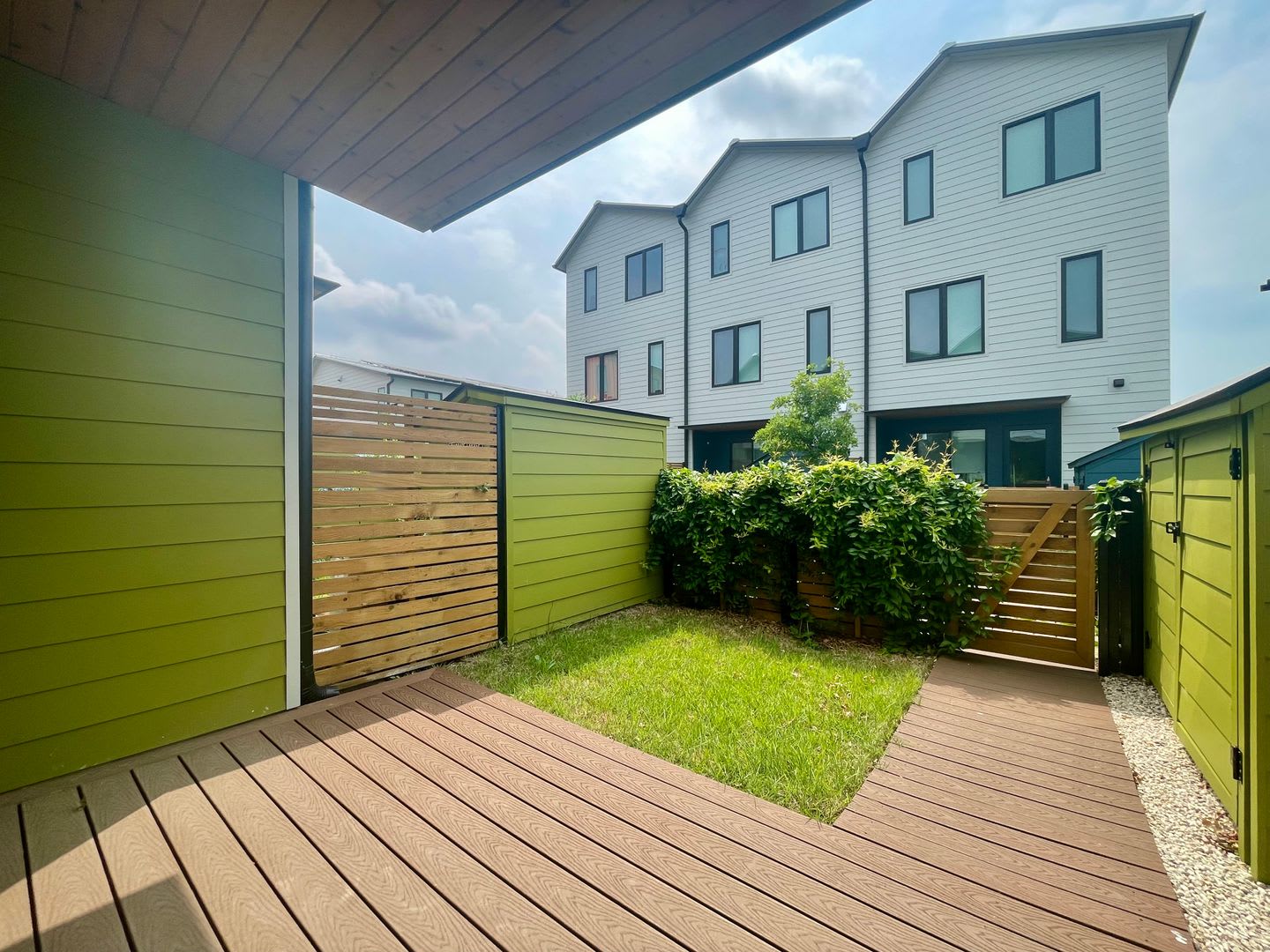 Modern High-End Townhome! – photo 5