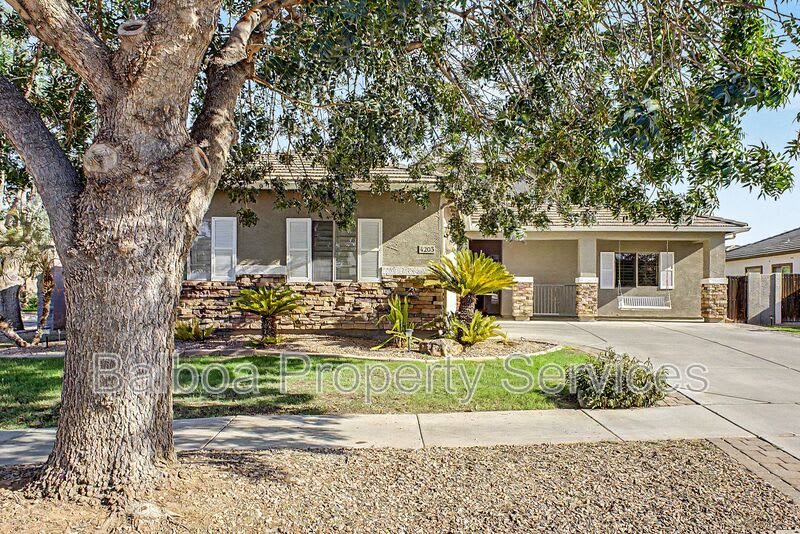 4203 E Los Altos Rd – photo 2
