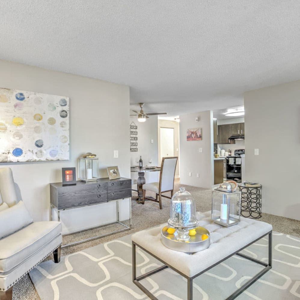 Windsor Apartments – photo 1