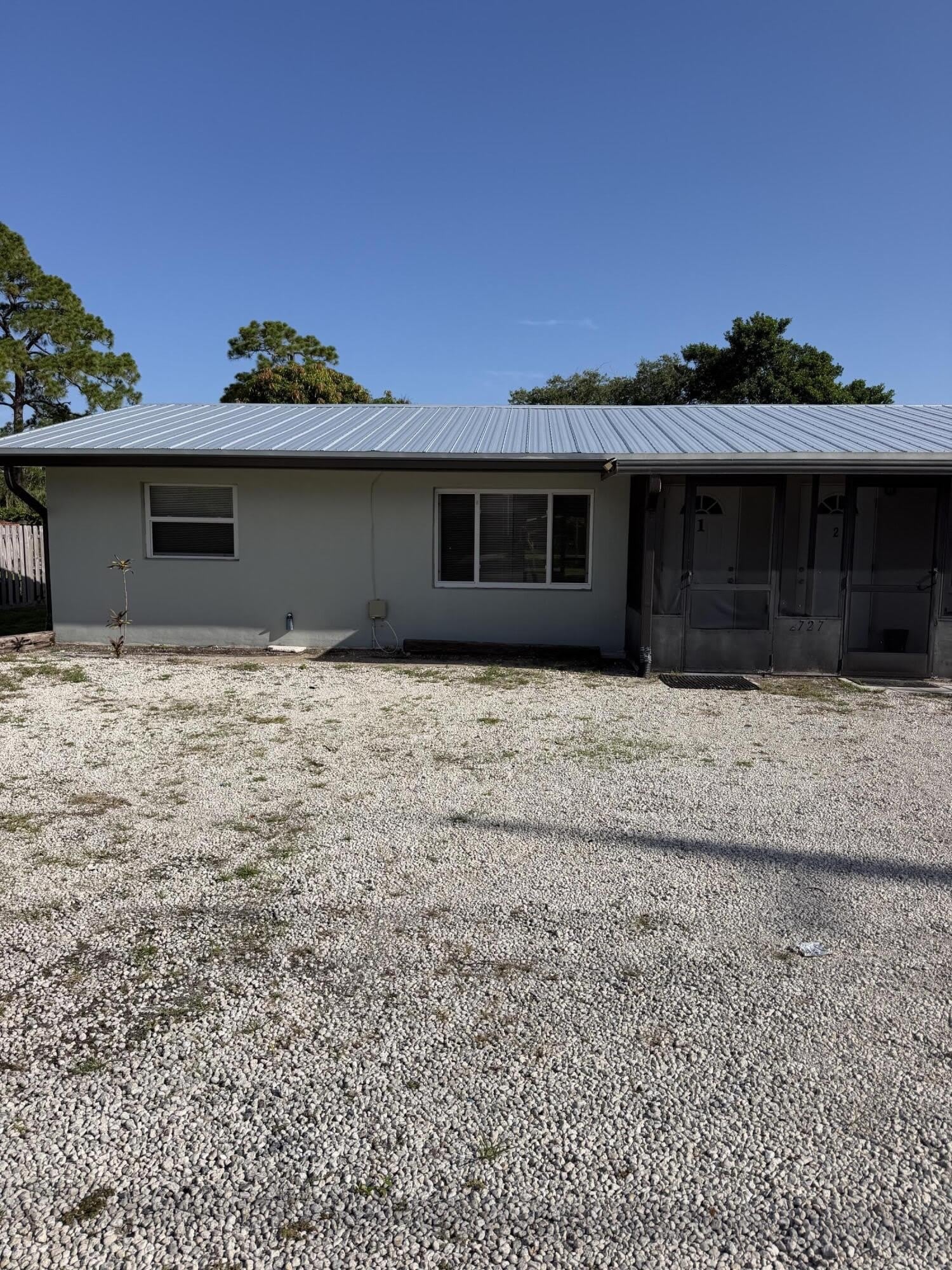 2727 SE Normand Street – photo 1