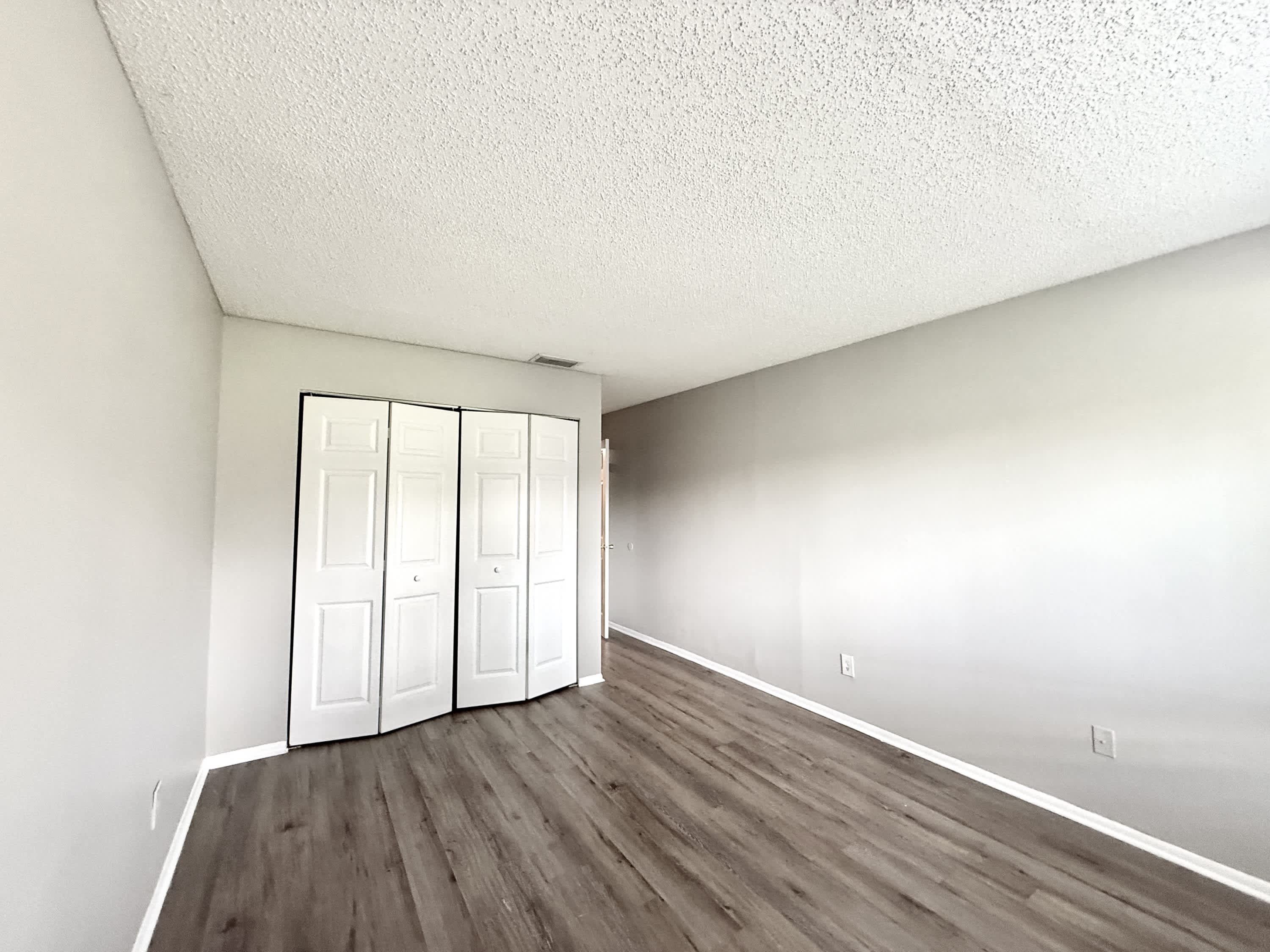 644 Kenwick Circle – photo 5
