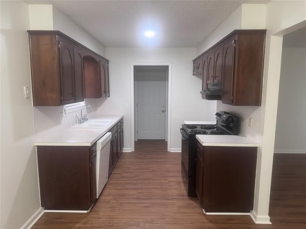 425 Meadow Lake Drive – photo 2