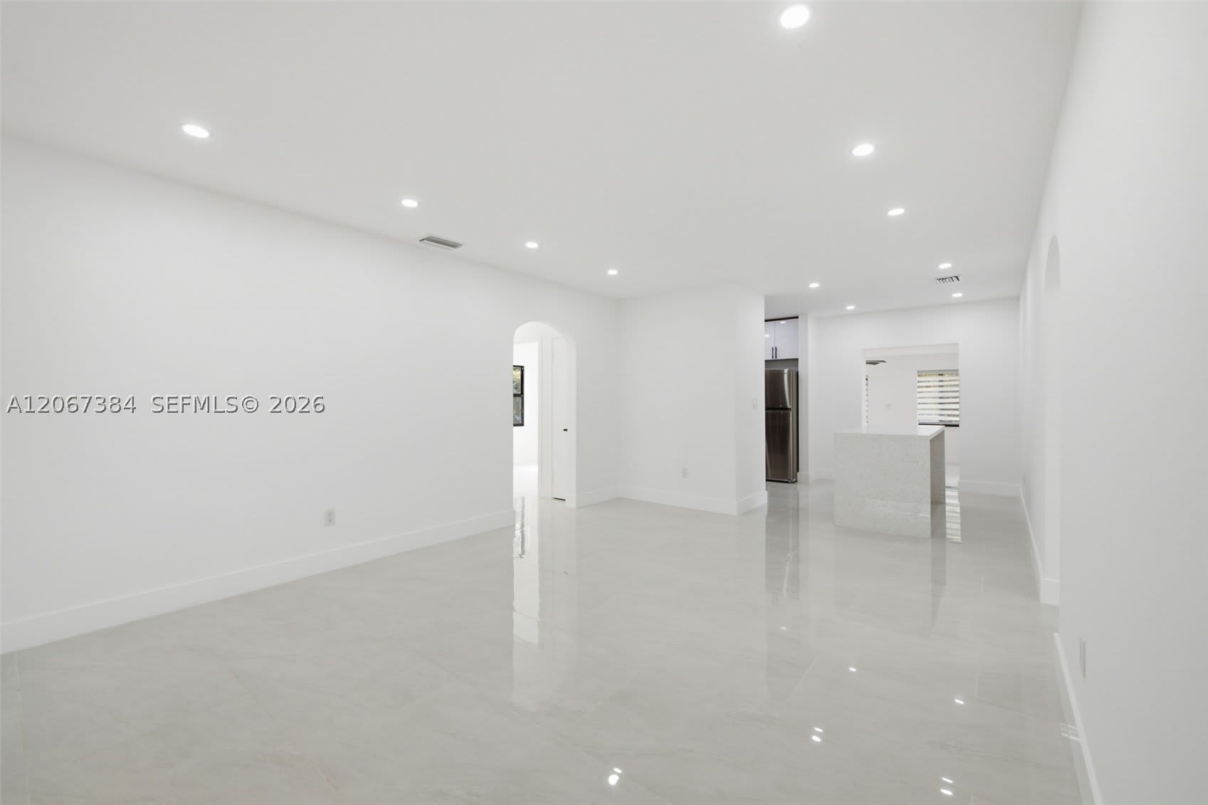 5000 SW 5th Ter – photo 4