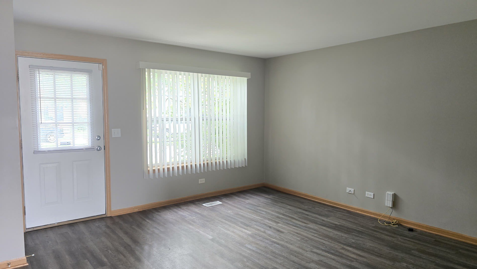 2053 Grayhawk Drive – photo 2