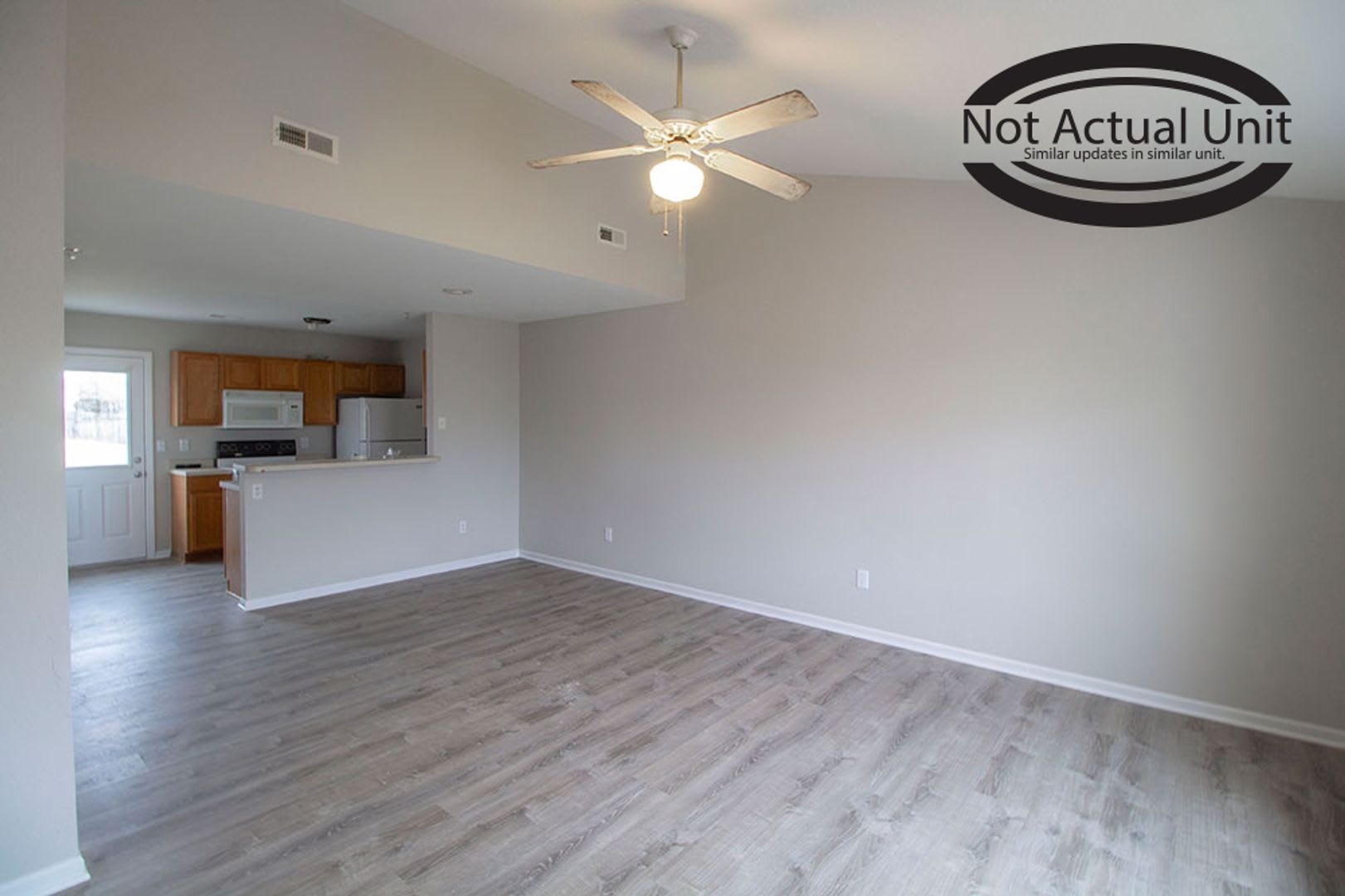 Three-bedroom, two bath – photo 4