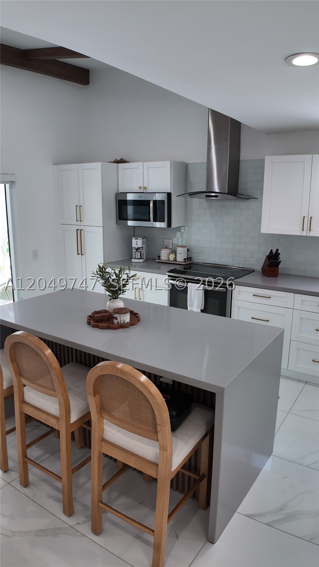 14605 SW 142nd Pl – photo 4
