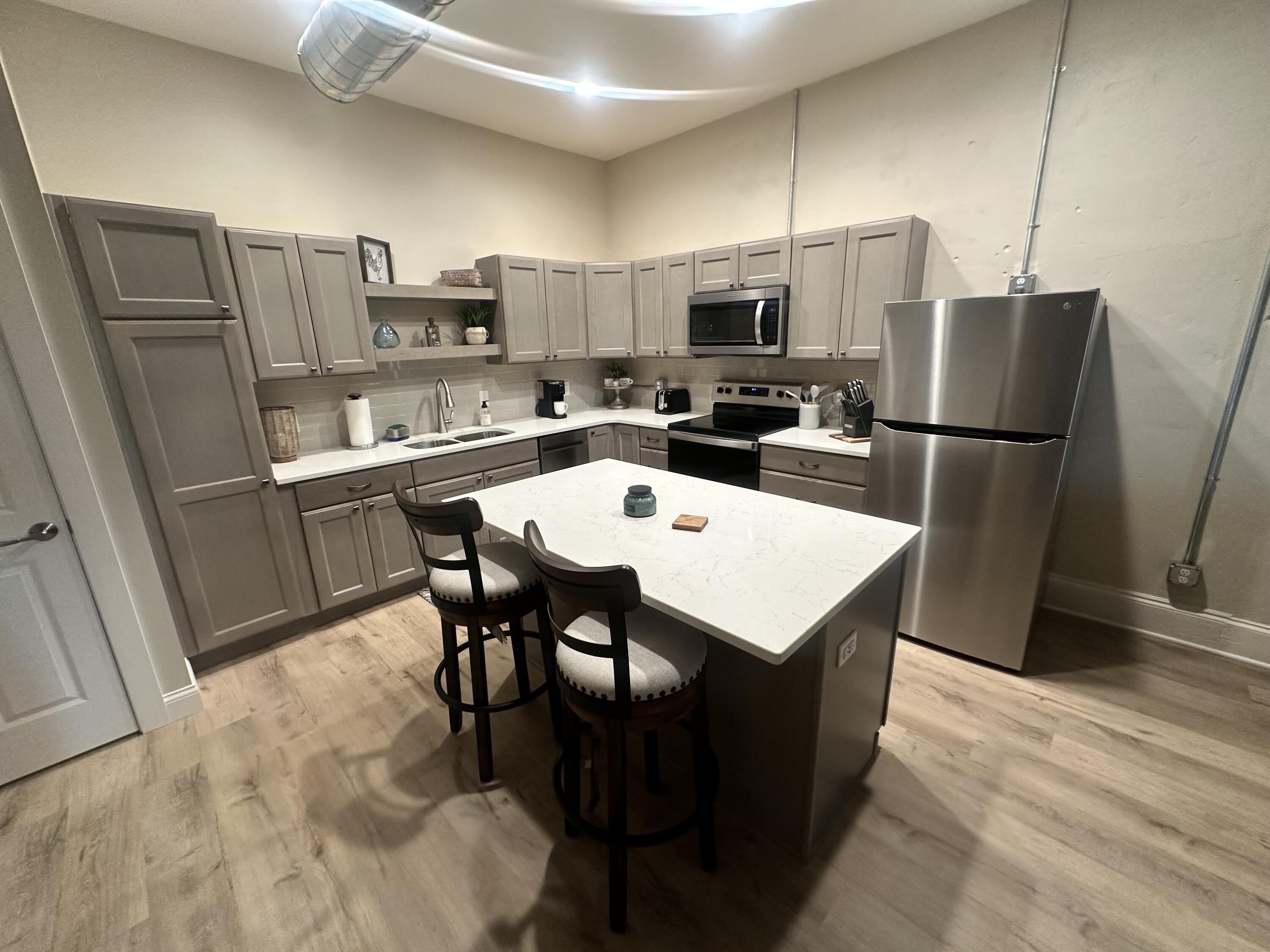 113 S Front Street – photo 1