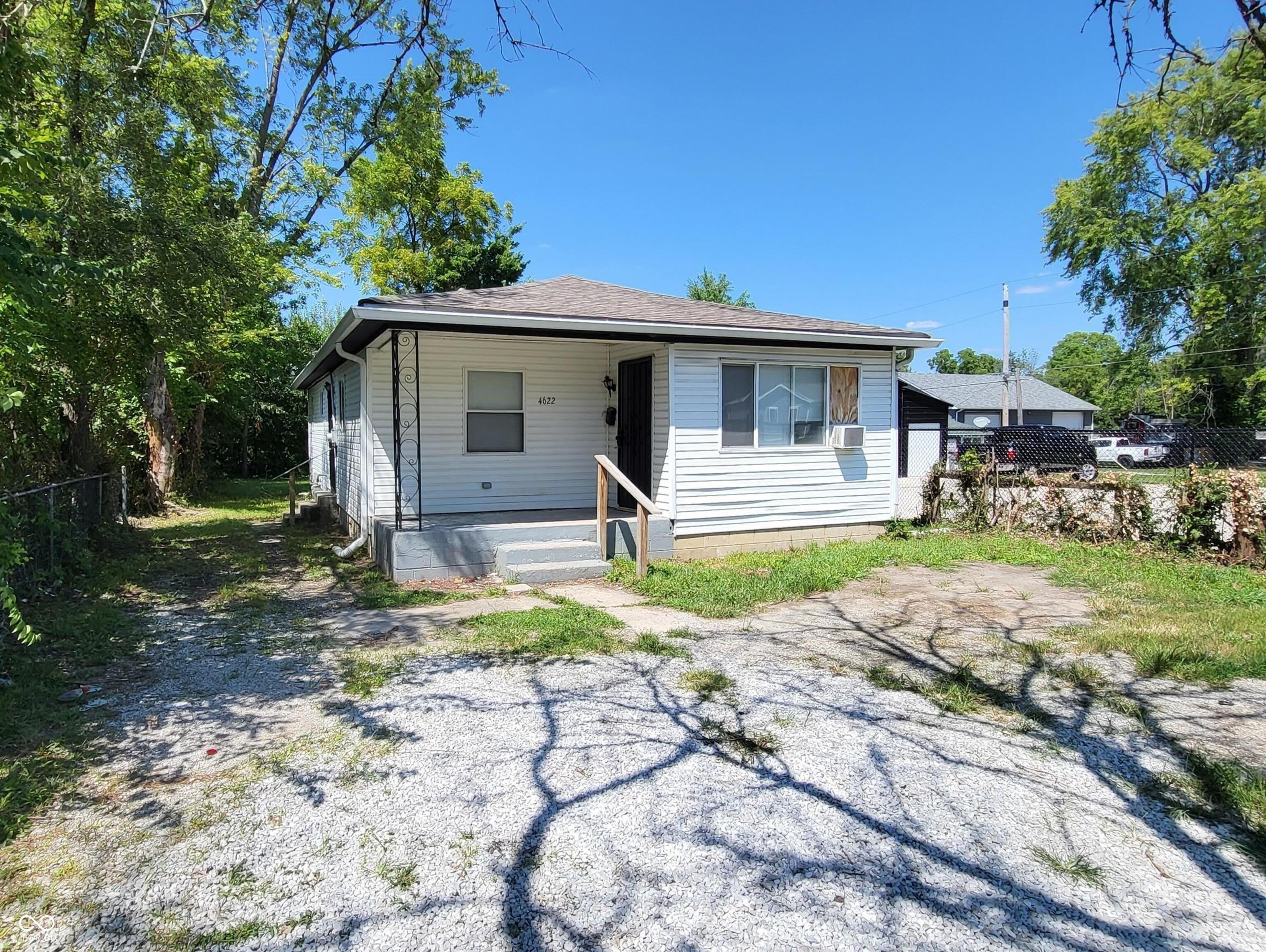 4622 E 30th Street – photo 1