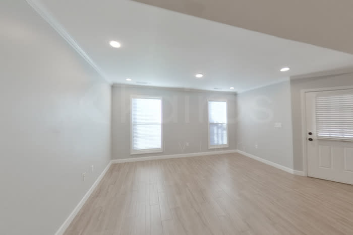 101 Lyn Lane – photo 2