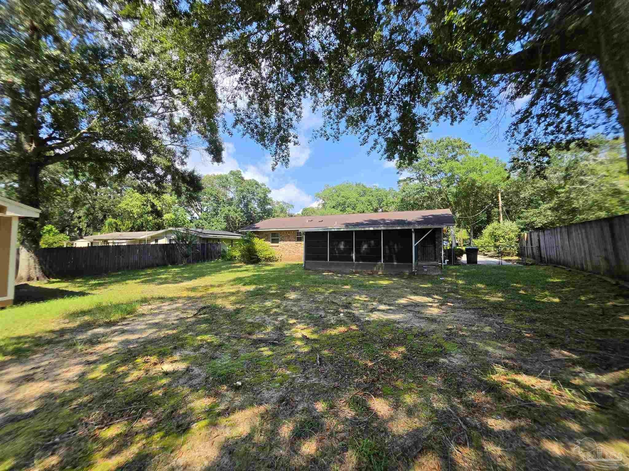 5505 Fairview Dr – photo 2