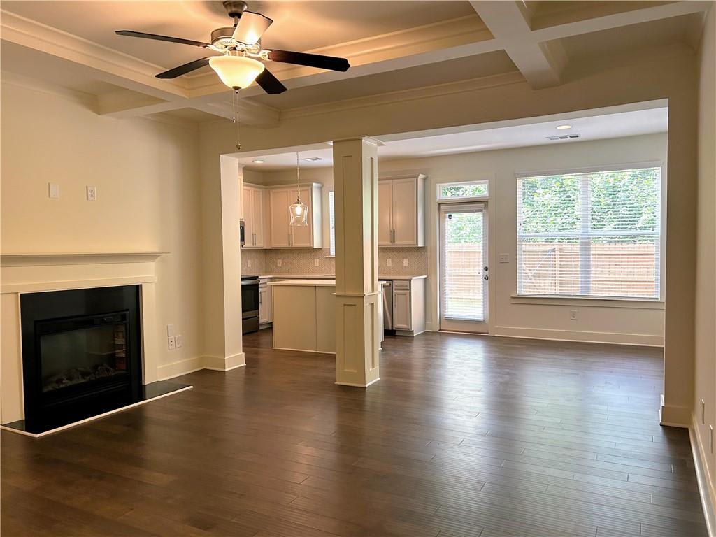 5336 Brooklands Drive – photo 2